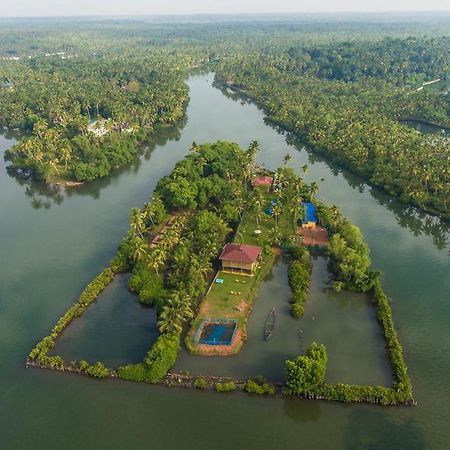 Vinis Farm - A Private Island Stay -Privacy Redefined !!! Mundrothuruth Zewnętrze zdjęcie